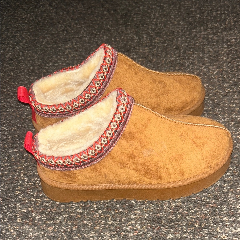 Cozy Slip-On Shoes with Patterned Trim